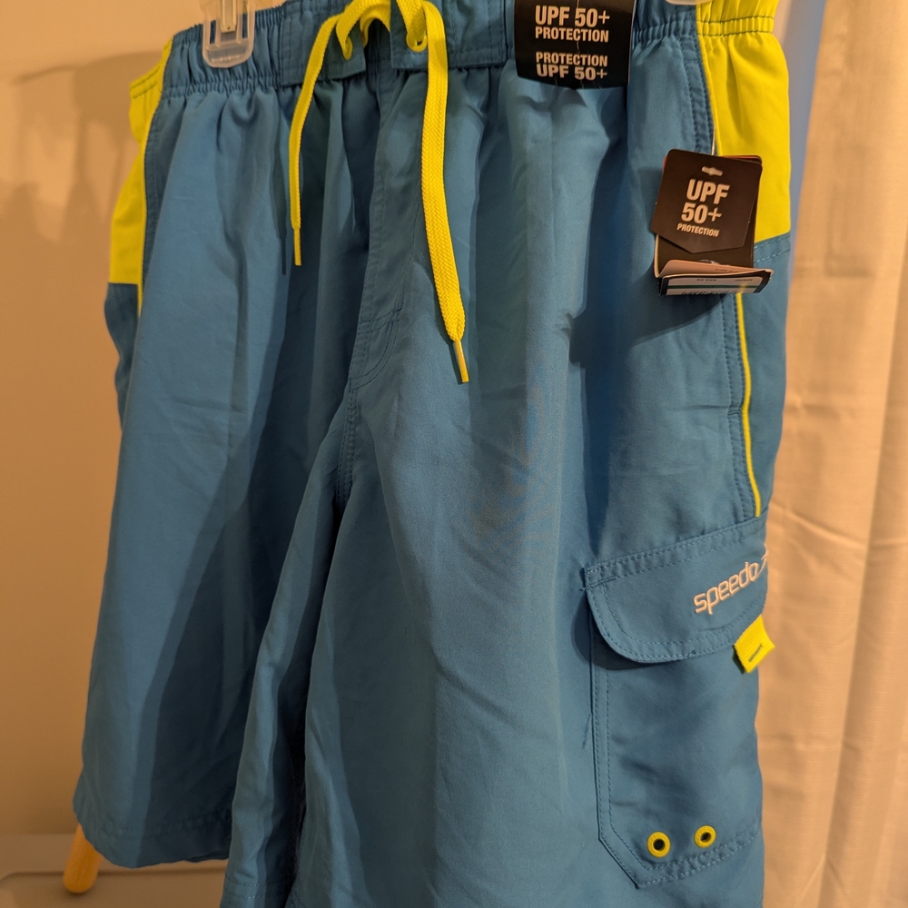 Speedo Men’s Blue & Yellow Cargo Swim Shorts